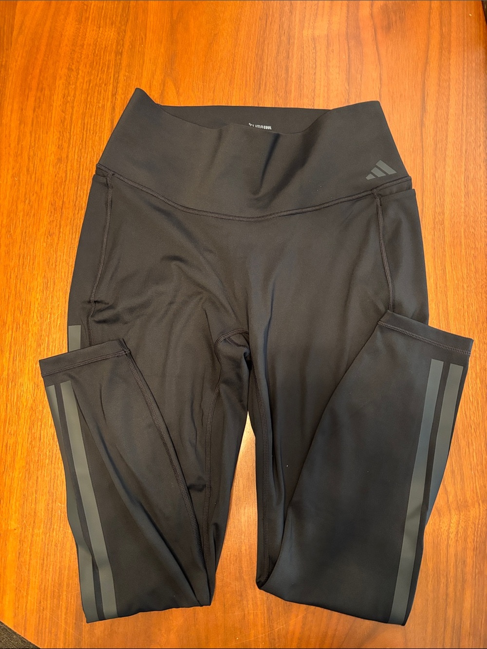 New With Tags adidas Black Women’s ClimaCool Leggings with Matte Black Strip